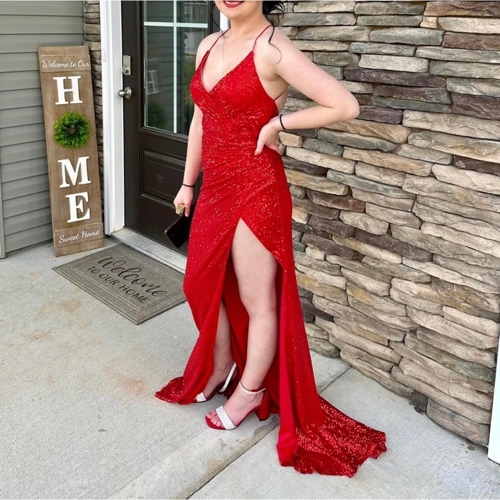Red prom dress